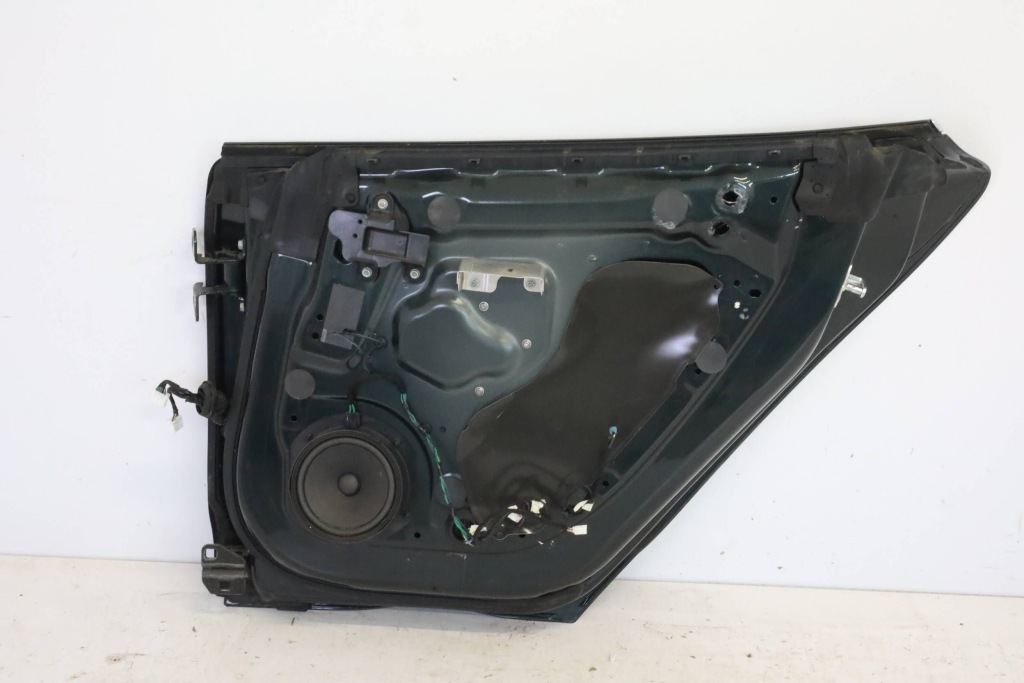 Двері праве правий задній задні tesla model s p85 2015r pmsg Недорого