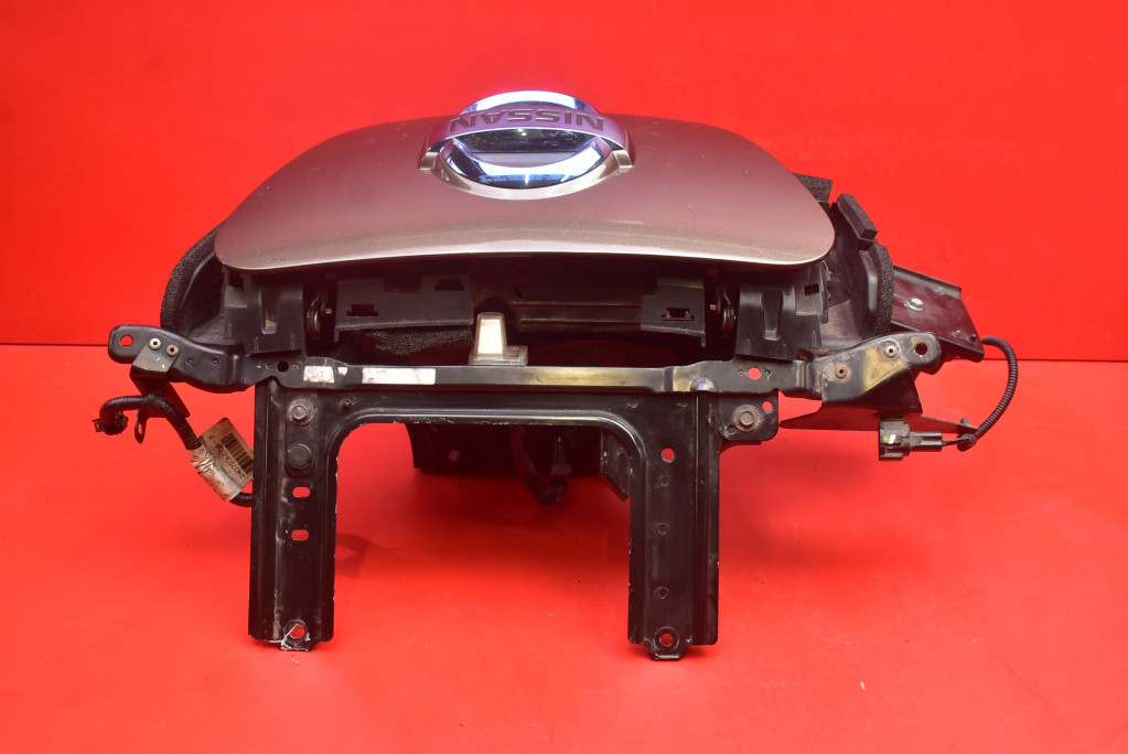 фото №5, Решётка радиатора решётка радиатора защита разъём зарядки 657303nl nissan leaf i ze0 lift 10-17