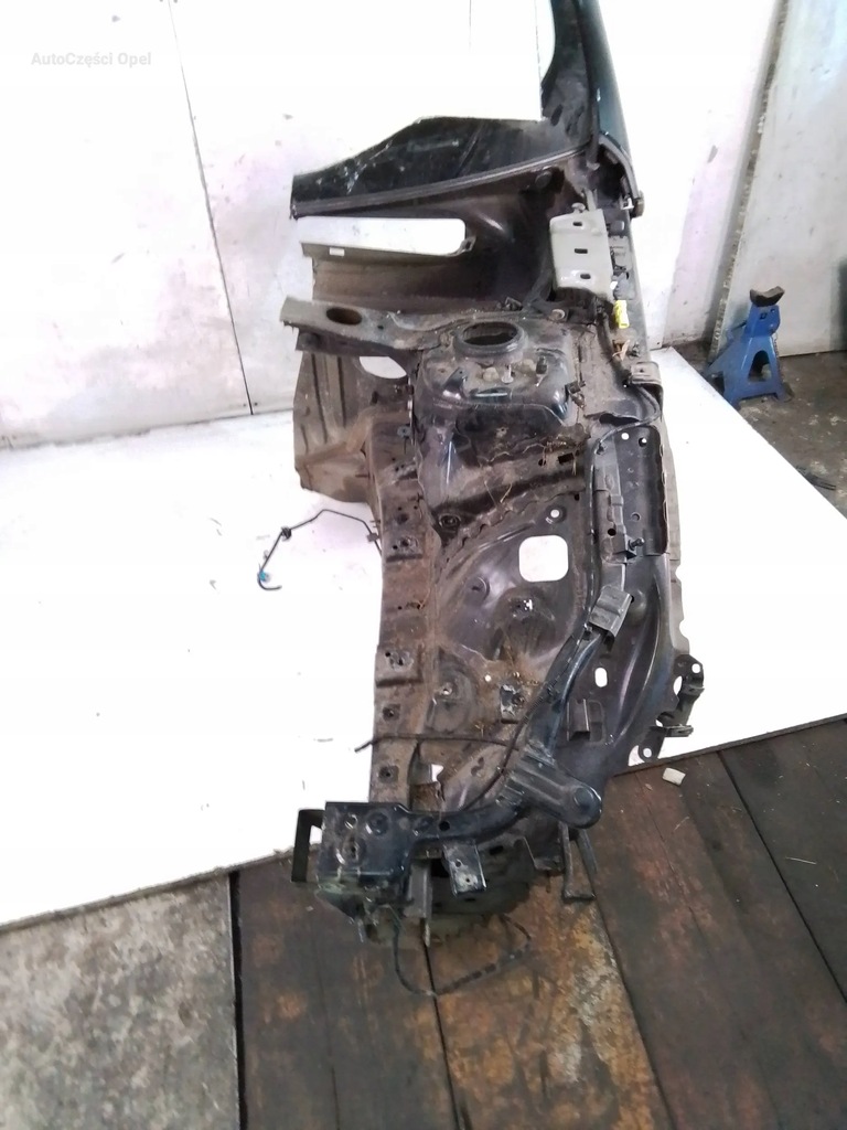 фото №2, Opel insignia b четверть лонжерон чашка левый перед