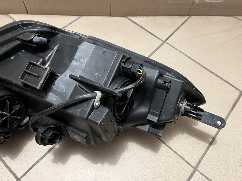 фото №10, Hyundai ix20 ix-20 10- лампа передняя перед левая