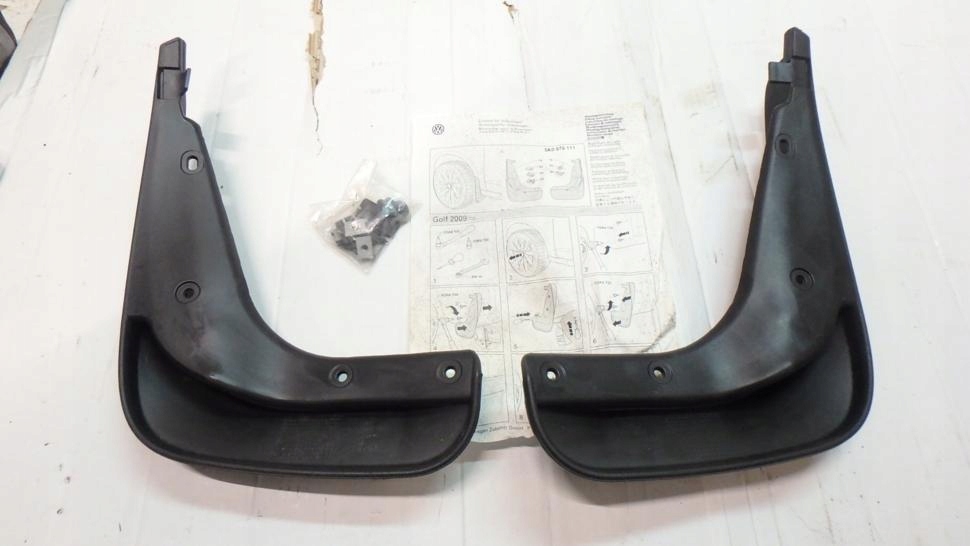 фото №8, Volkswagen оригінальний номер 5k0075111 ніша na колесо