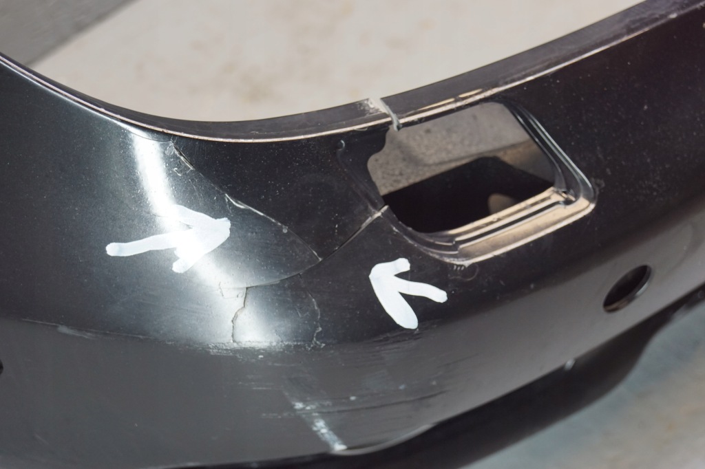 Бампер перед mercedes cls w219 в Україні