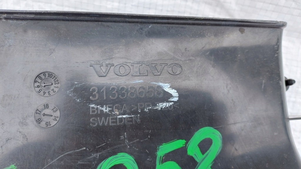 фото №3, Volvo v40 ii труба воздухозаборник воздуха