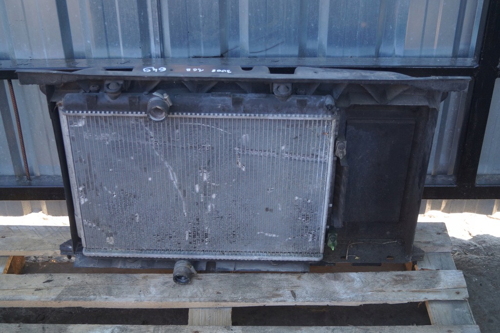 фото №9, Pas передний радиатор peugeot 3008 i 1.6 b