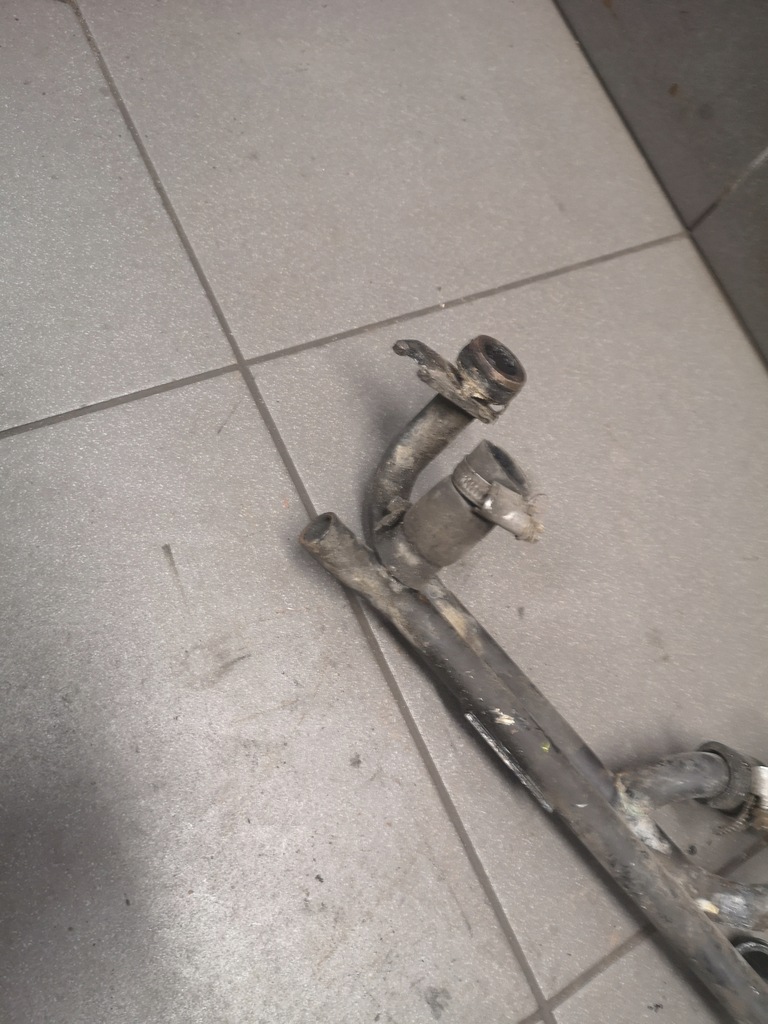 фото №5, Шланг магістраль wody audi a8 d2 3.7 077121071aj