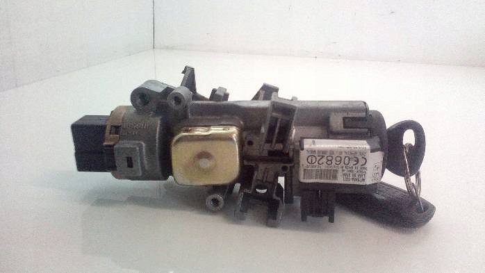 фото №8, Замок запалювання ключ mazda 6 2,0 d 2003r.