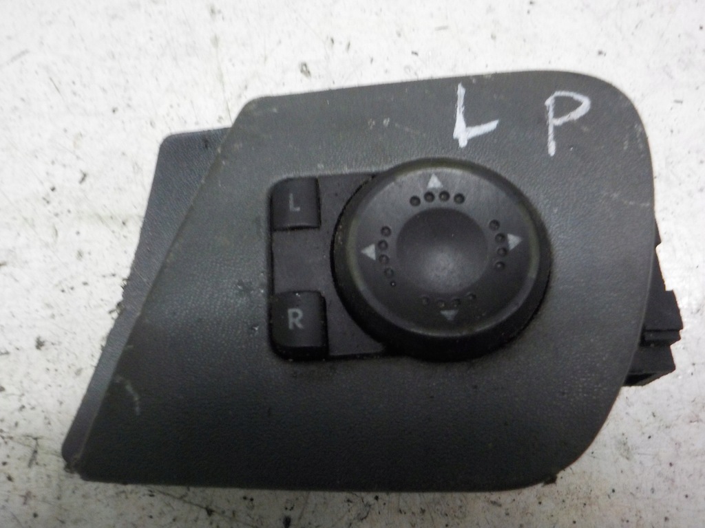 фото №1, Skoda octavia i переключатель зеркал