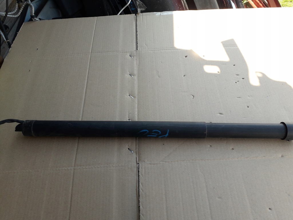 фото №1, Привод задний крышки citroen ds7 crossback левый