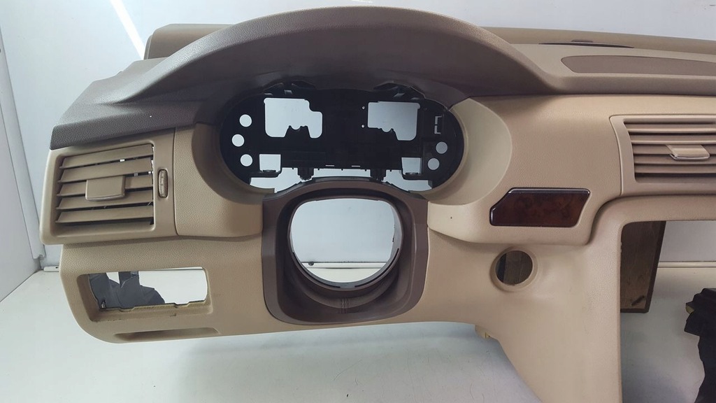 фото №9, Панель приладів консоль ремені mercedes w251 3,0 cdi