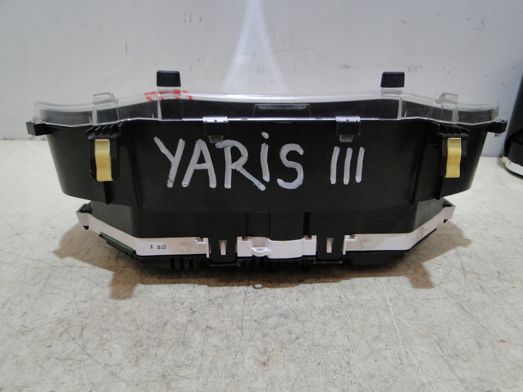 фото №6, Toyota yaris iii hybrid лічильник eur 83800-0u390