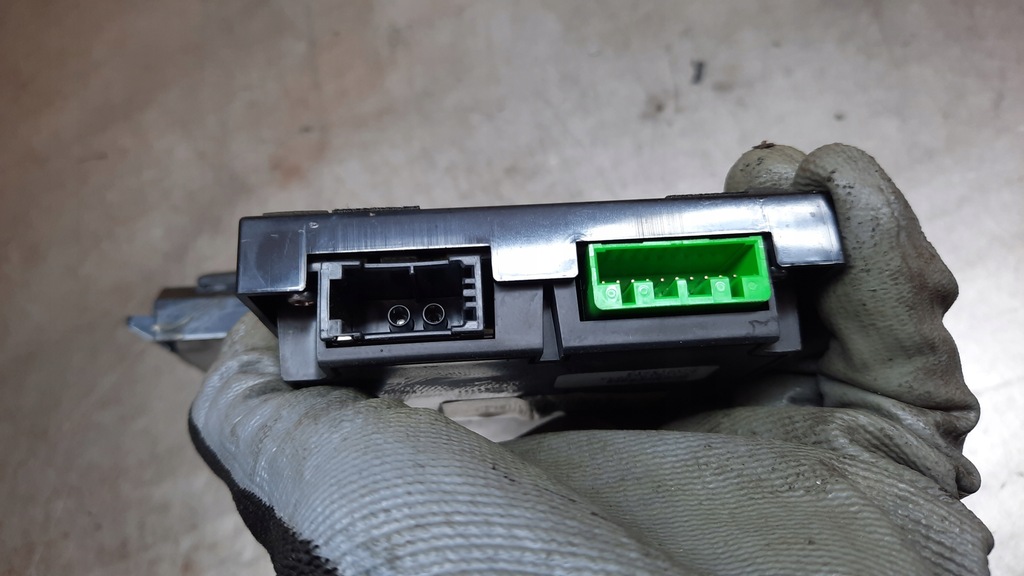 фото №6, Дисплей 30797715 volvo xc70 ii 07-16r