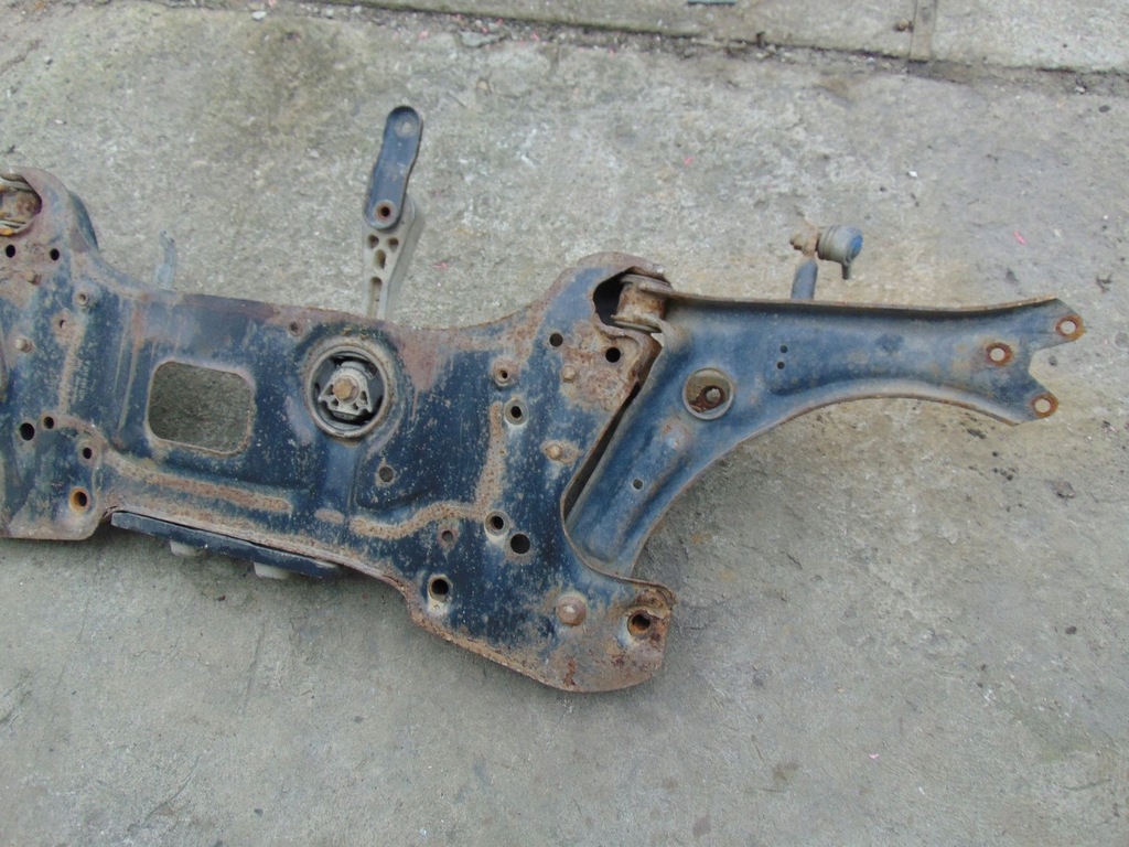 фото №9, Підрамник підрамник перед підрамник vw caddy iii 2.0 tdi 1k0199315a