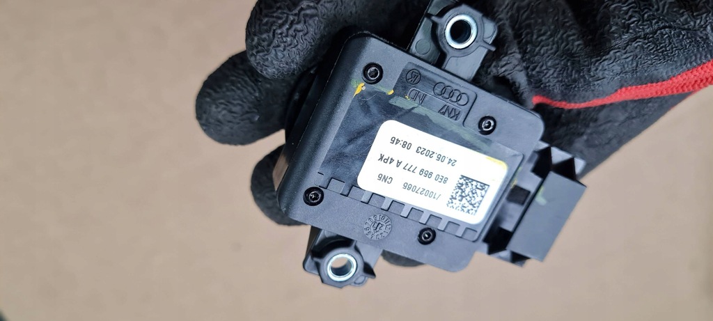 фото №7, Sq5 80a q5 lift переключатель reguracji сиденье 8e0959777a a4 b9 8w q5 a6 q7