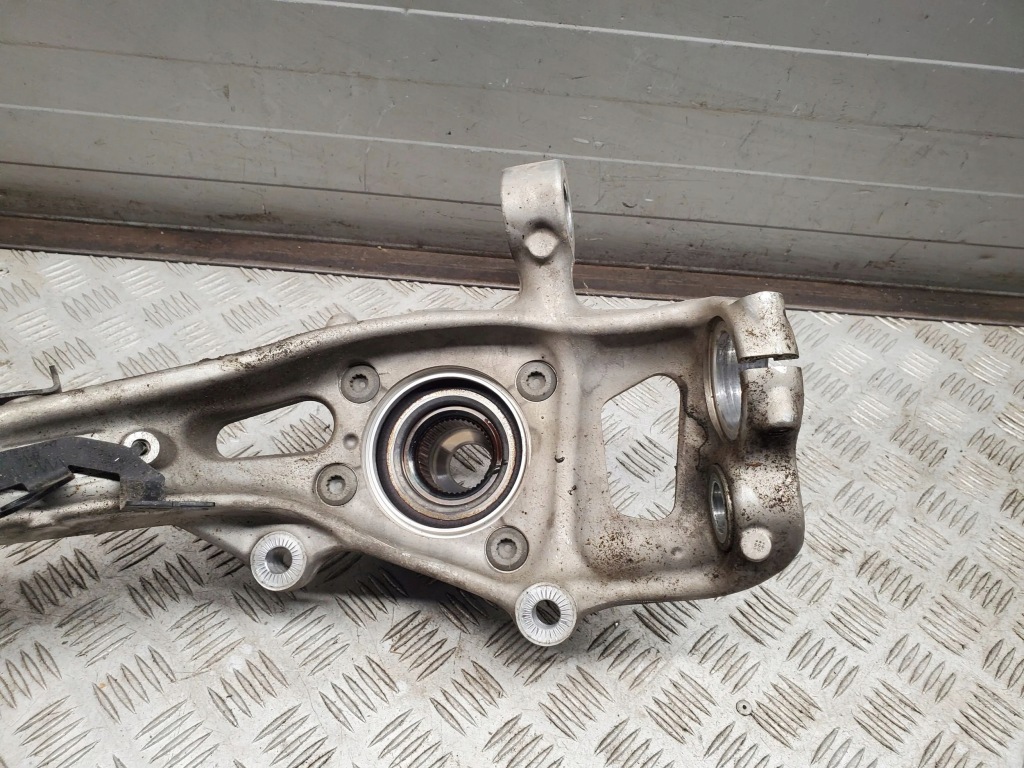 фото №7, Audi q8 2021 перед сторона левая ступица колеса передний