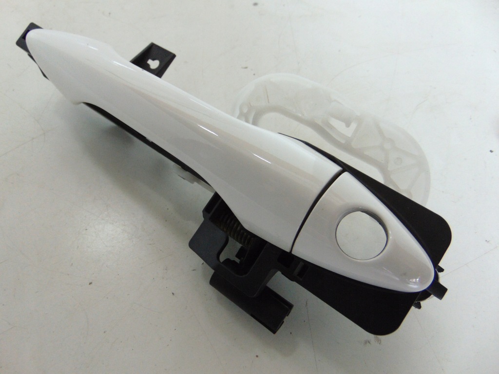фото №1, Ручка дверь левый перед hyundai ix35 tcw