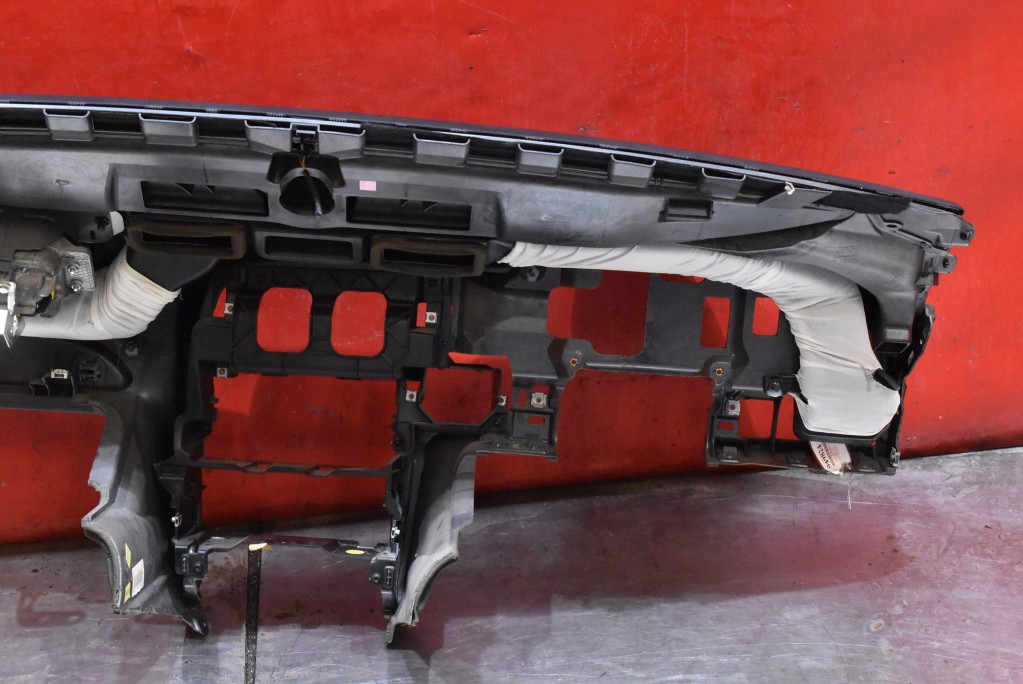 фото №8, Панель приладів приладова консоль панель приладів подушка безпеки eu audi a6 c6 04-08