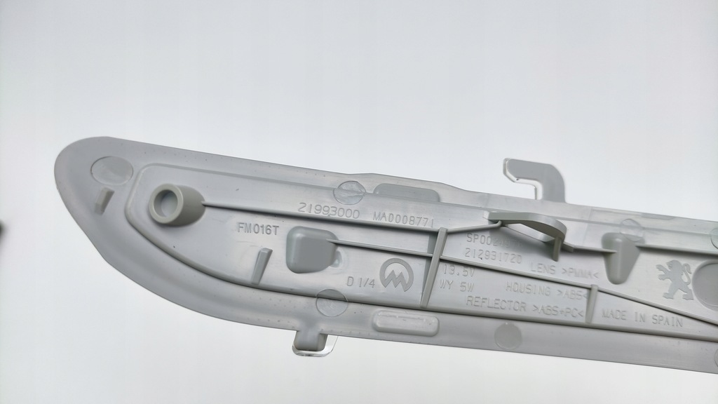 фото №6, Peugeot 208 2008 i поворотник зеркало правый 1607512680 dr258