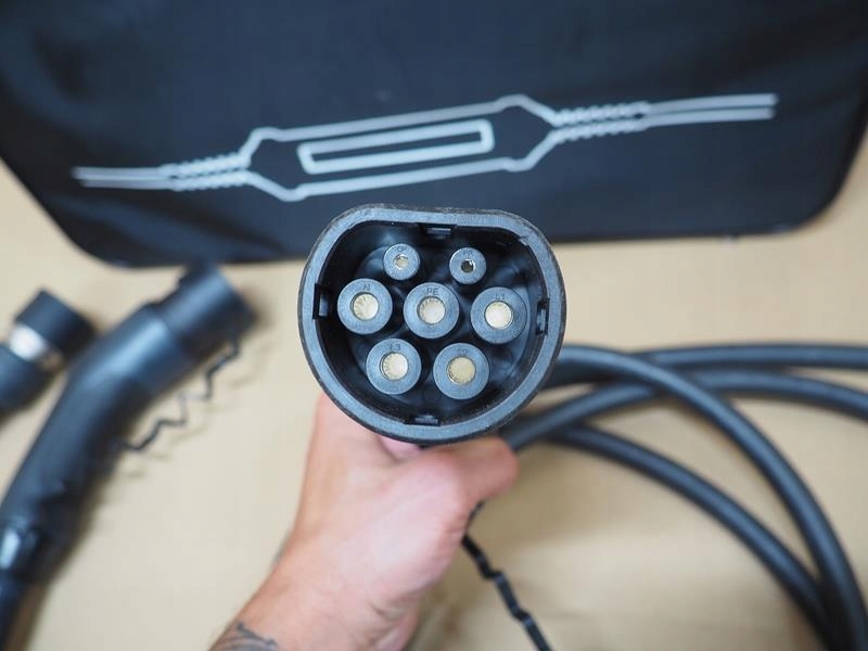 фото №7, Зарядний пристрій кабель чохол peugeot citroen opel 9835744680