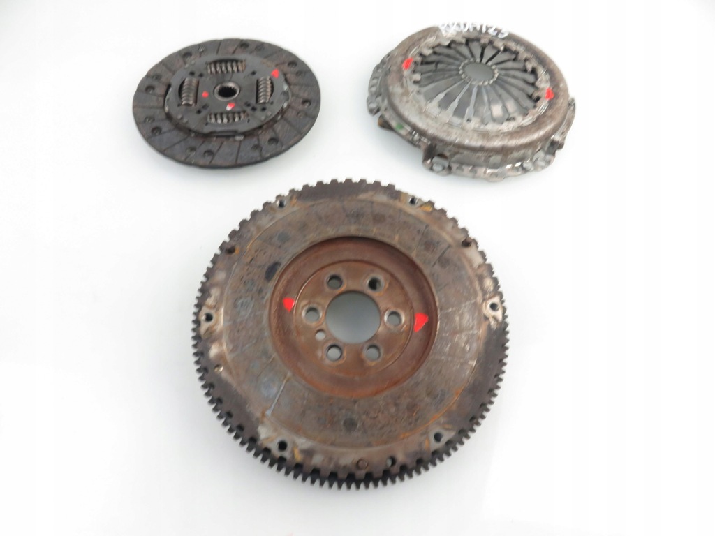 фото №1, Колесо маховик peugeot 307 1.4 120026110