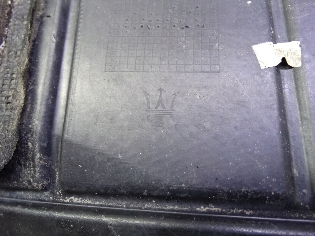 фото №11, Maserati levante m161 16-24 подкрылок левая передние 670106677sx 670102312sx