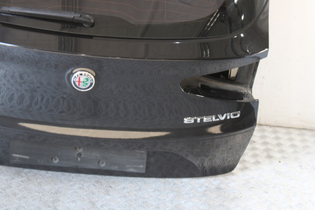 фото №3, Кришка багажника багажника задня задня pod камера alfa romeo stelvio