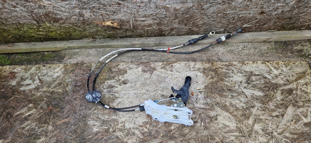 фото №1, Volvo c30 1,6 b тросы выборщик tanio