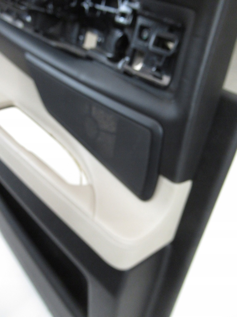 фото №7, Обшивка двері лівий задня оббивка bmw 7 f01 шкіра