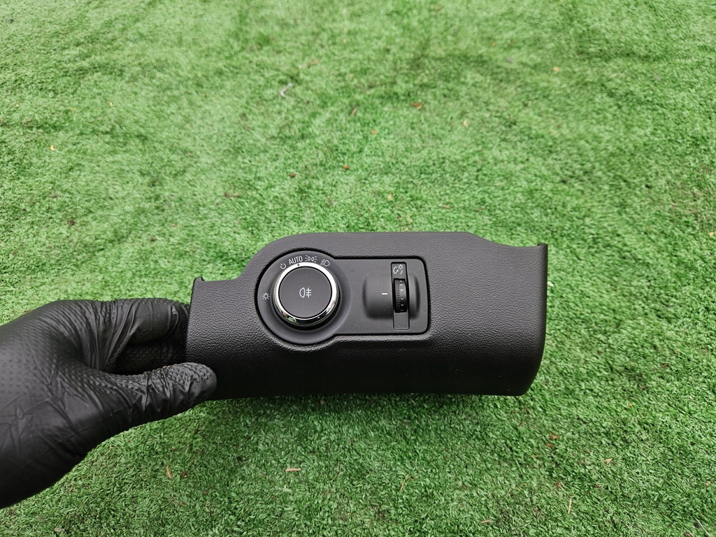 фото №1, Вимикач світла opel insignia a 13268710