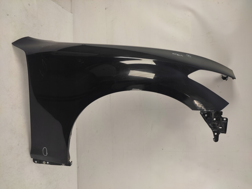 фото №1, Infiniti q70 крила правий передній перед 2010-