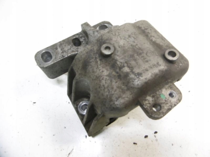 фото №6, Bora кронштейн двигуна подушка 1,6 8v 1j0199262be