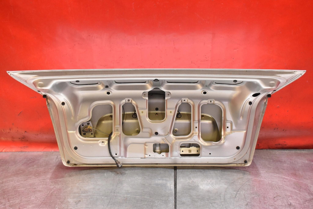 фото №14, Крышка багажника багажника задняя задняя серебристая kia cerato 1 i sedan 04-06