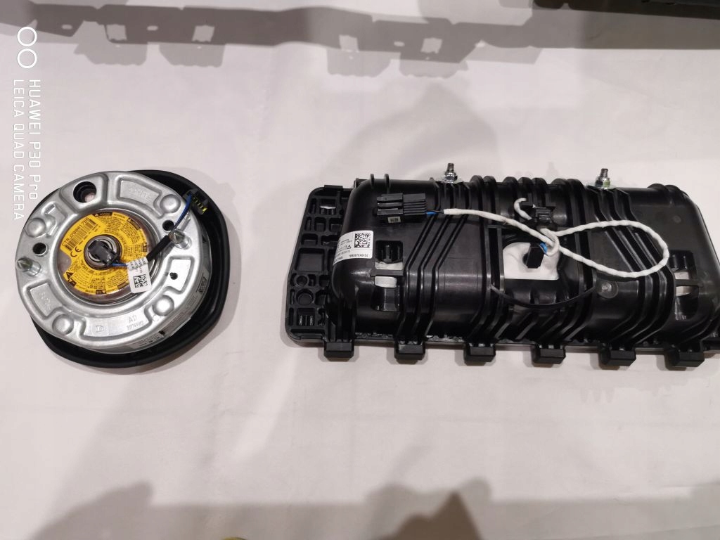 фото №11, Bmw 8 g14 g15 g16 консоль панель приладів приладова 2 x подушка безпеки dół панелі замша