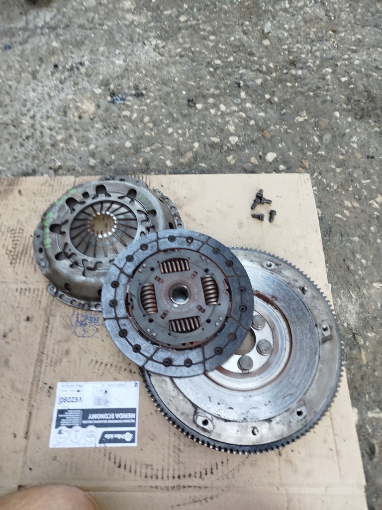 фото №1, Сцепление прижим диск seat ibiza iii 3 cordoa 2 ii 1.4b