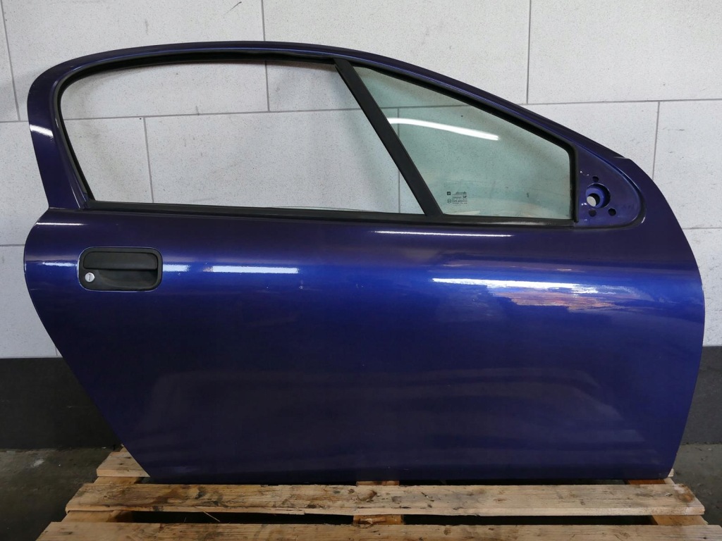 фото №1, Opel tigra a двері праве правий перед z286