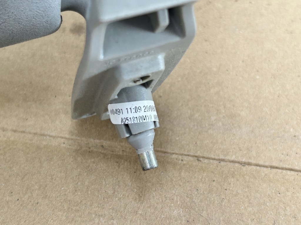 фото №4, Захист сонцезахисна козирок правий mercedes r klasa w251 a2518100410