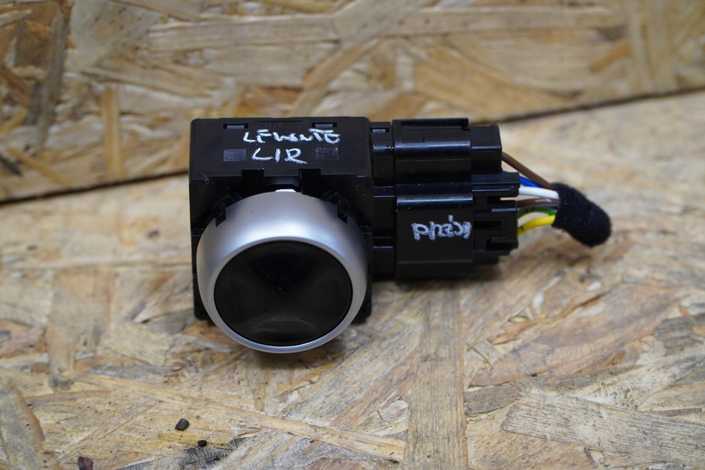 фото №10, Панель сиденье перед 00670183948 p6844281aa 670173855 maserati levante 16-