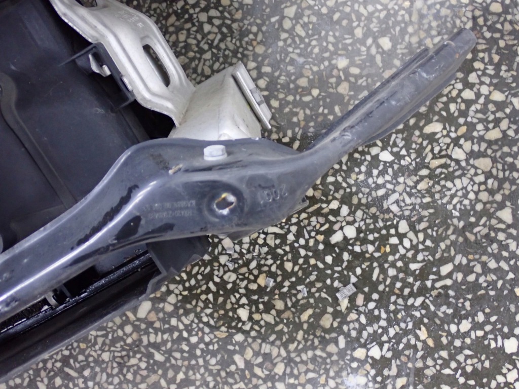 Комплект радиатор вентилятор ремень bmw 1 f20 2.0d 11r с Разборки