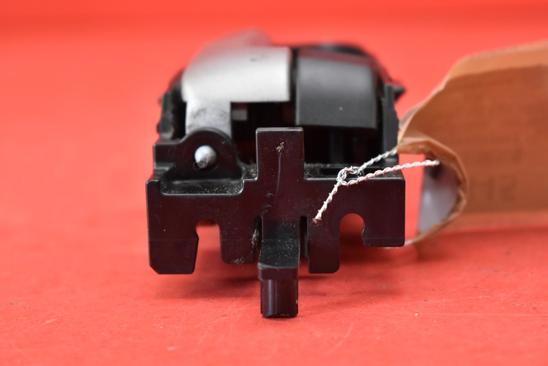 фото №4, Ручка внутрішня права задня suzuki grand vitara 2 ii 05-14