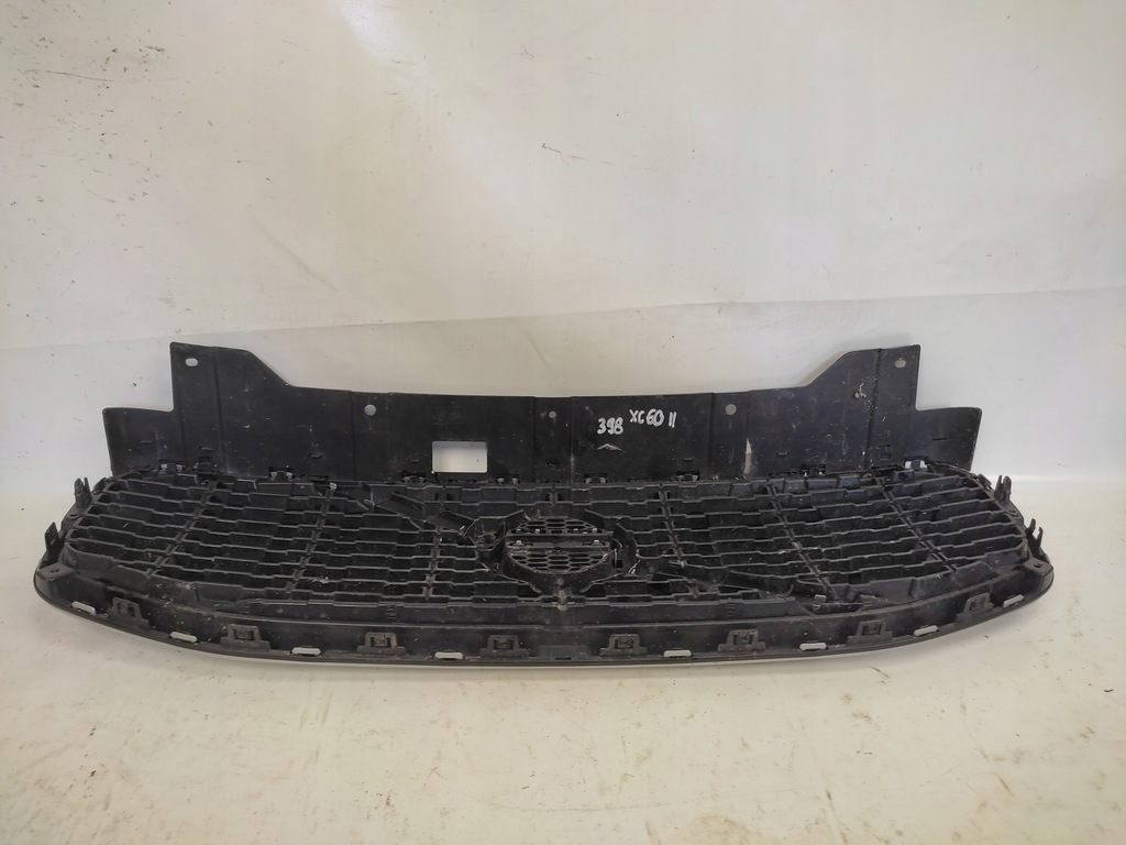 фото №9, Volvo xc60 ii r-design решітка радіатора решітка радіатора радіатора перед 2017-