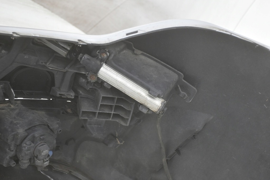 фото №16, Бампер передній перед renault laguna iii gt омивачі ted69