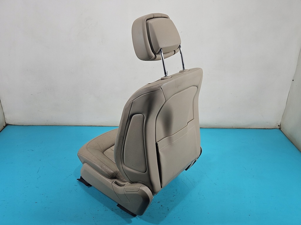 фото №7, Сиденье левый перед водителя mercedes cls ii c218 10- eu