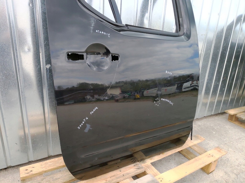 фото №9, Двері правий задня nissan navara iii d40 4d 05-10