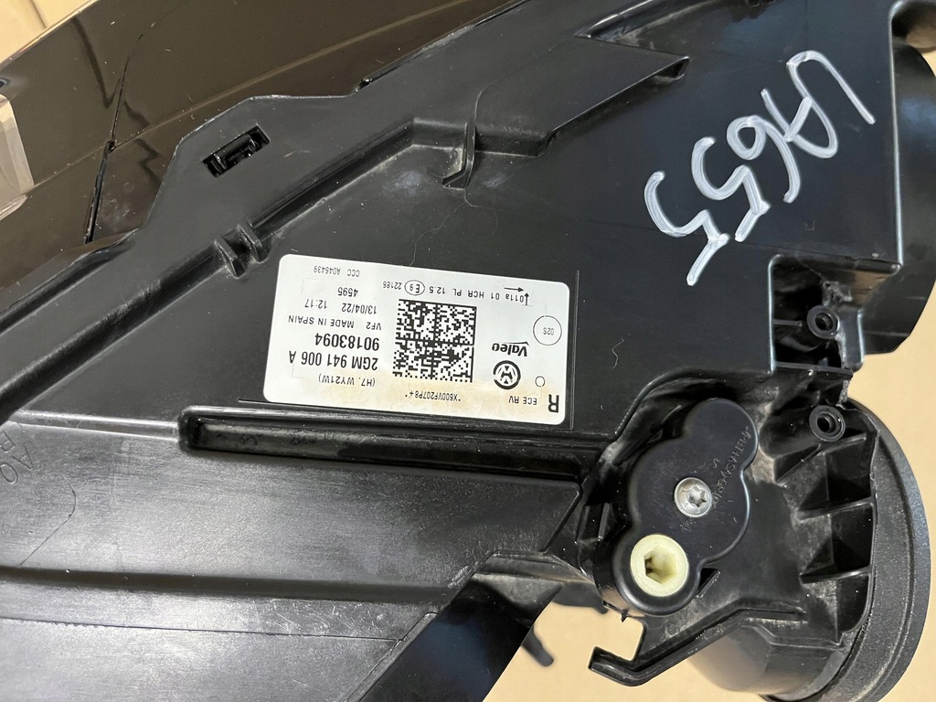 фото №11, Vw t-cross лампа правый перед 2gm941006a