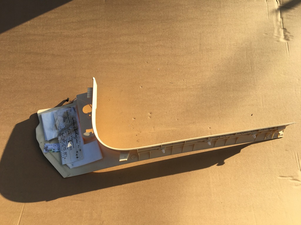 фото №3, Захист стійка поріг оббивка ліва a8 d4 ładna