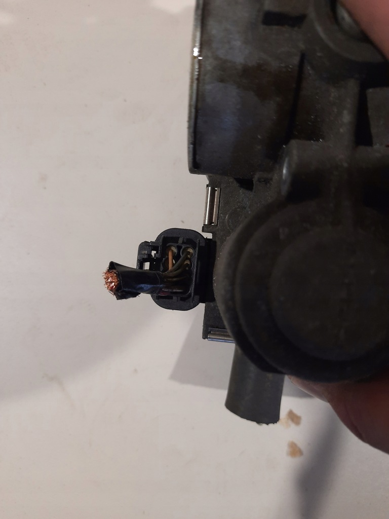 фото №5, Дросельна заслінка opel astra h 1,6 25862123