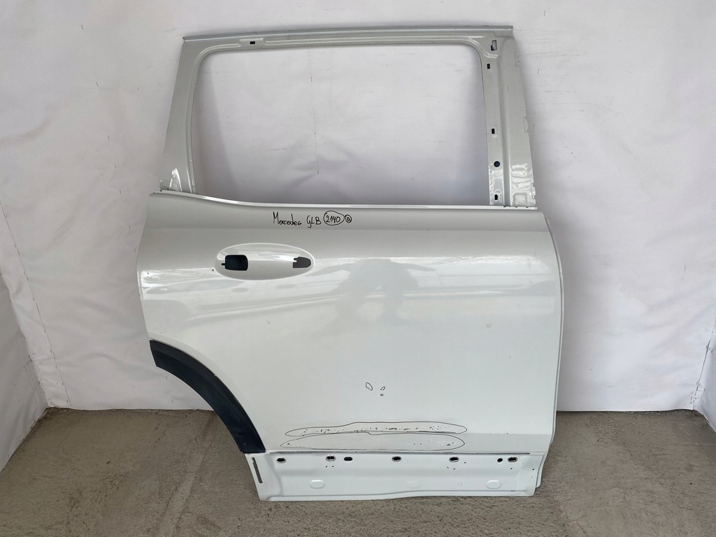 фото №1, Mercedes glb x247 w247 двері задні праве