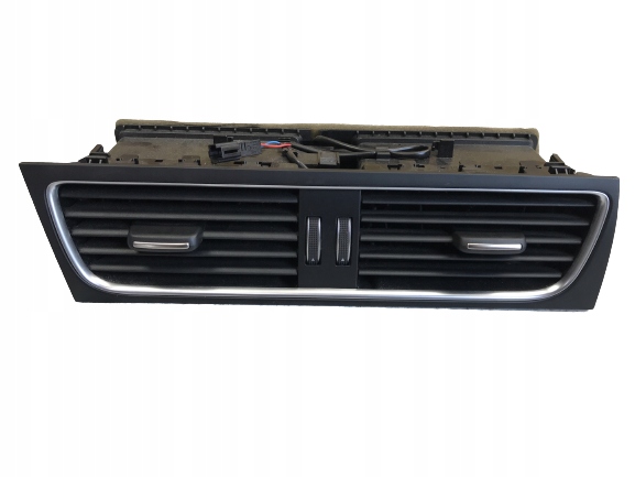 фото №1, Решітка обдув середня audi a4 a5 8t1820951e