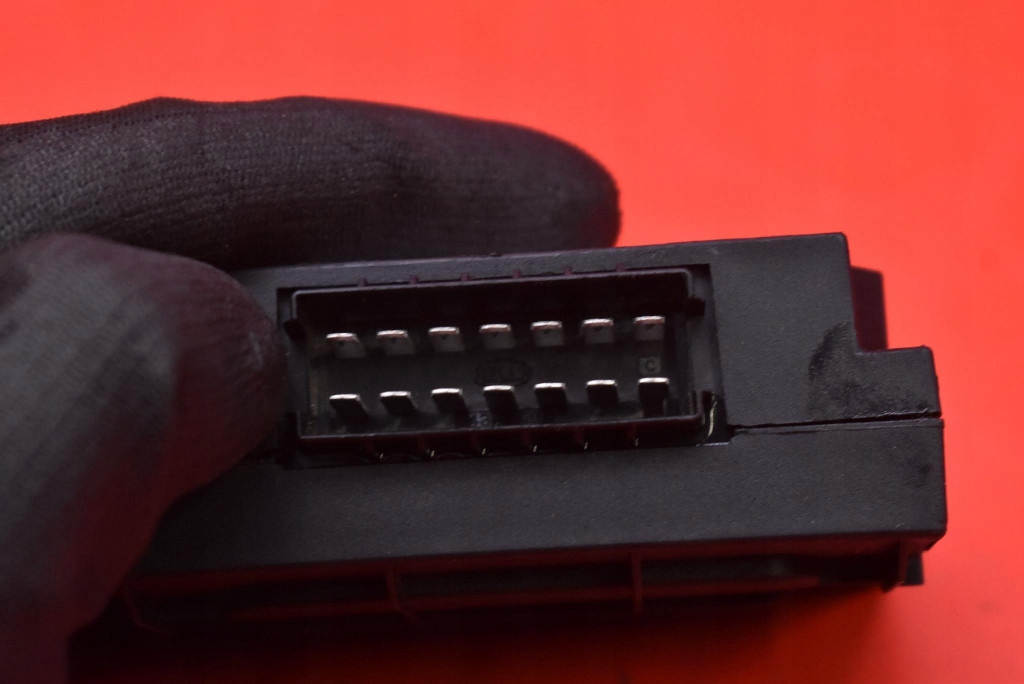 Блок управления модуль фаркоп 24453850 opel zafira b 05-10 Недорого