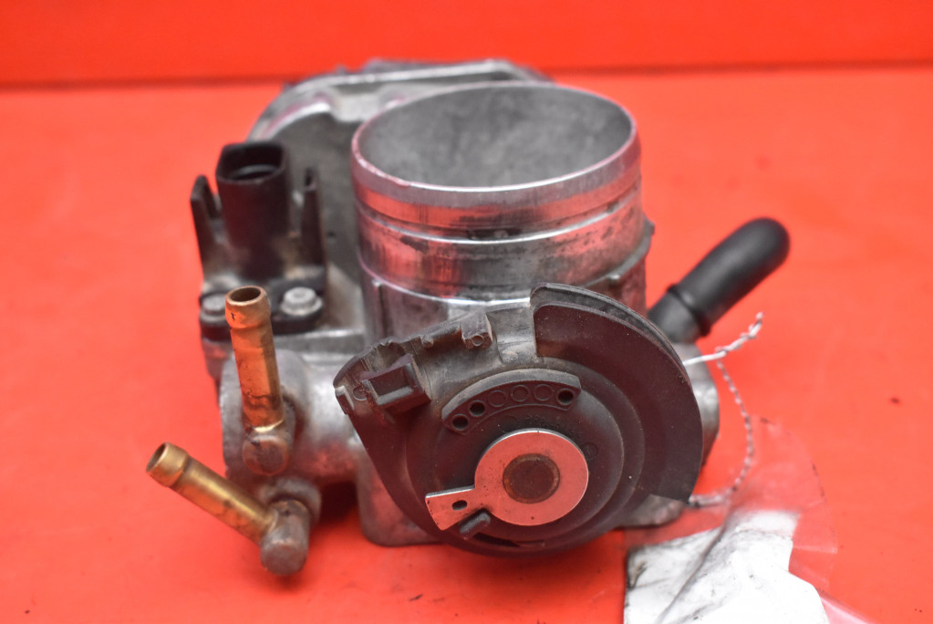 фото №5, Дросельна заслінка 06a133064m audi a3 8l 1.8 20v 125 km 96-00