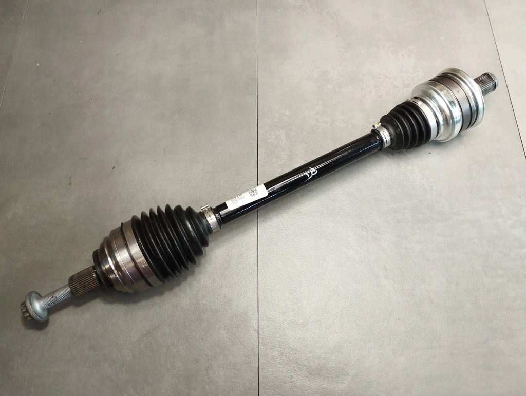 фото №1, Vw arteon r 2.0 tsi приводной вал правая задняя 5na501204a